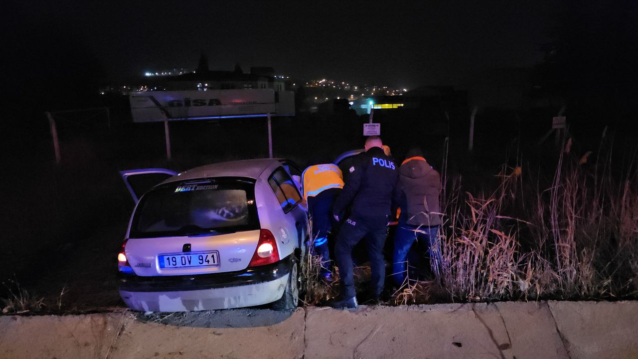 Kontrolden çıktı karşı şeride geçti: 1 yaralı