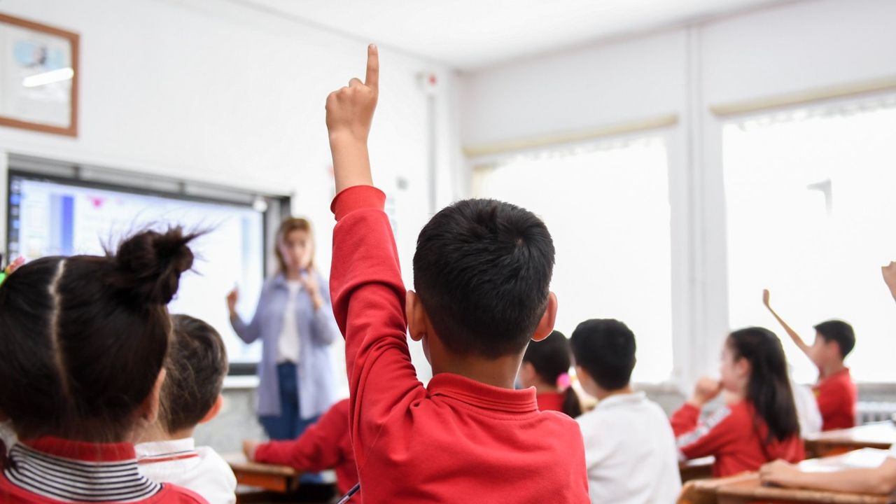 Bu uygulamayla öğrenciler etiketleniyor mu?