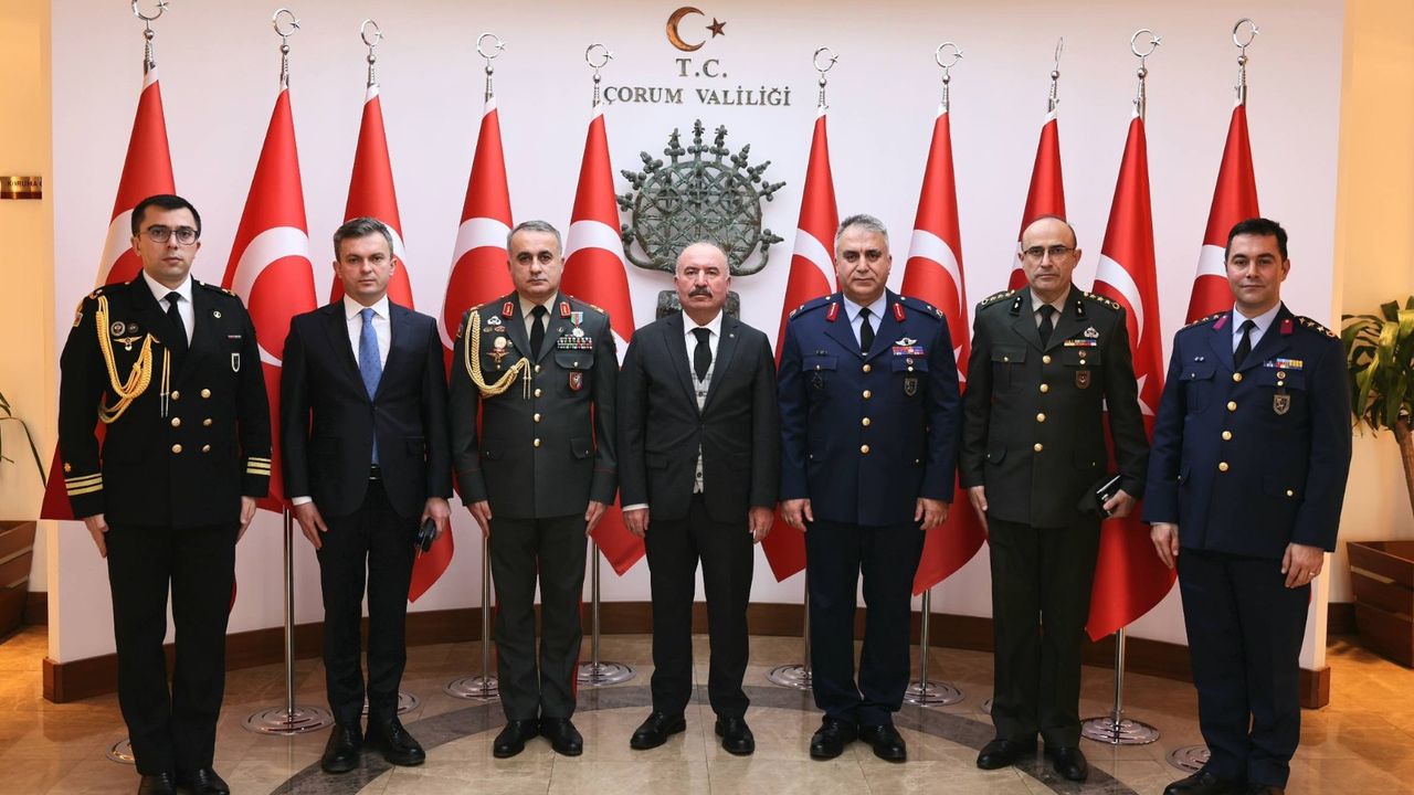 Azerbaycan Silahlı Kuvvetler Ataşesinden Vali Çalgan’a ziyaret