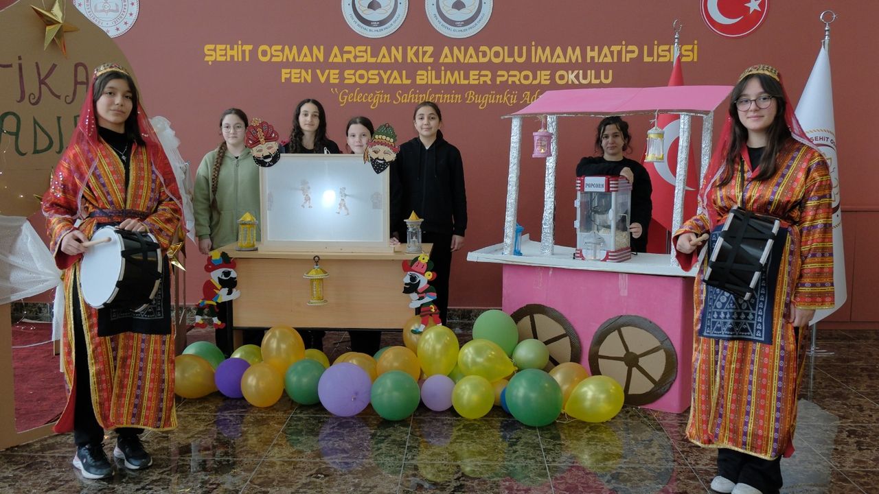 Okullar Ramazan  ayı için süslendi
