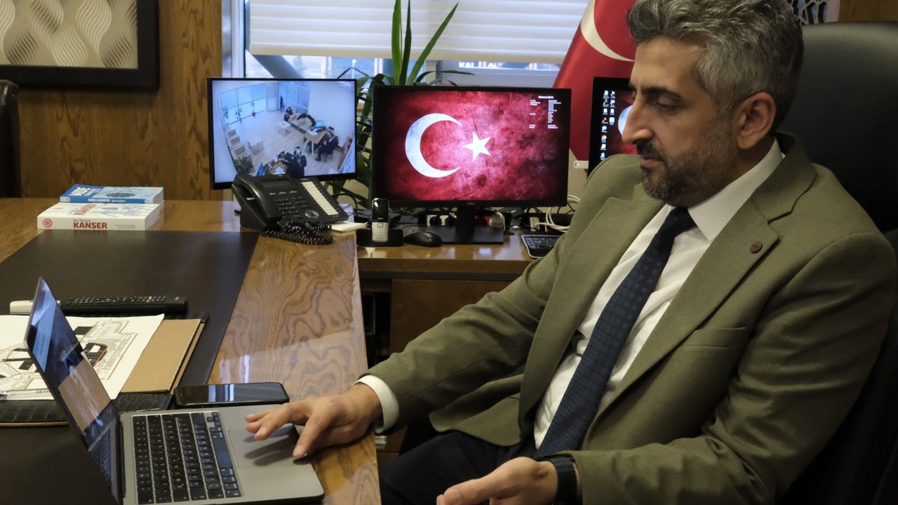 Başhekim Gömeç, AA'nın  “yılın kareleri”ni seçti