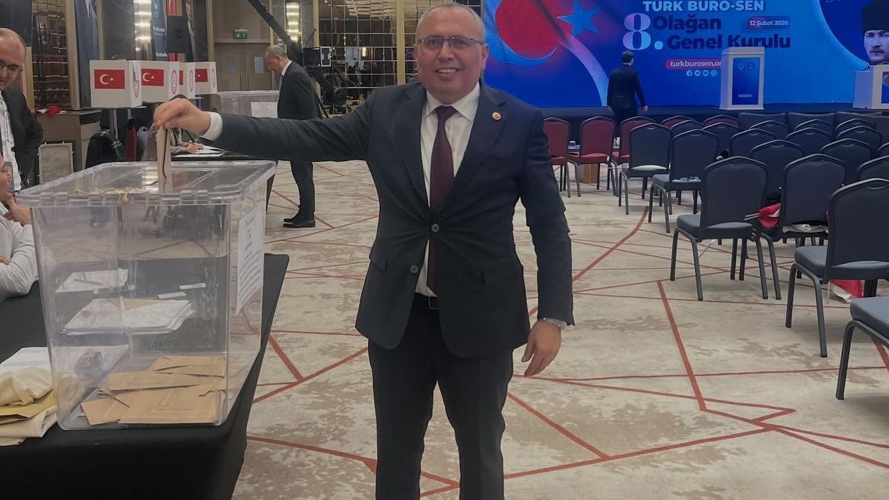 Sami Çam yeniden genel  merkez yönetimine girdi