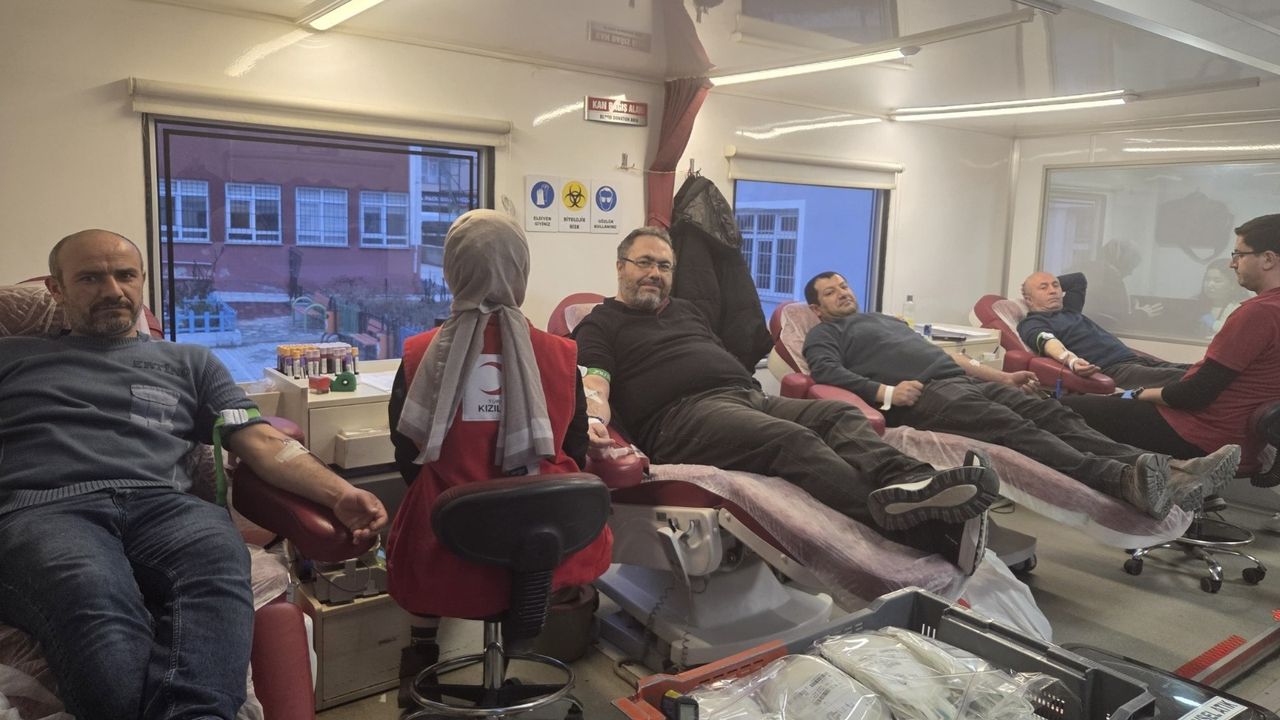 Sungurlu’da Kızılaya  343 ünite kan bağışı