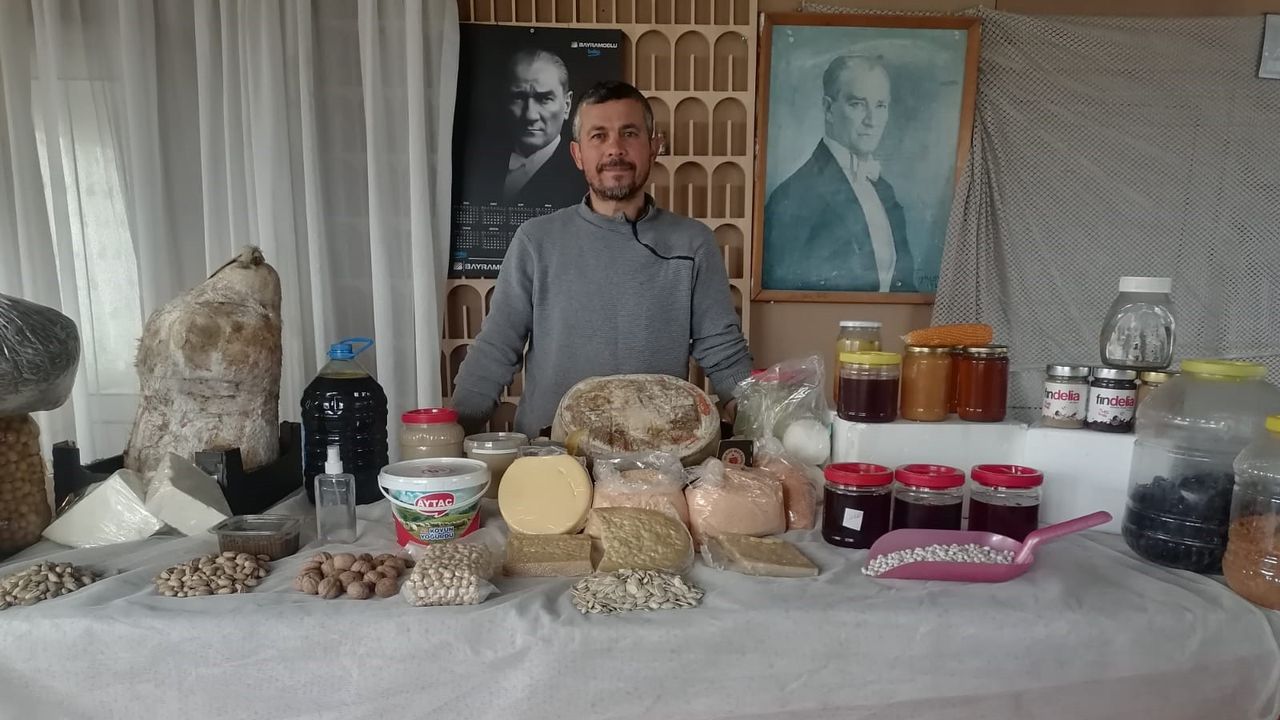 Aralarında Çorum da var: Türkiye'nin hemen her yerine ramazan kolisi gönderiyor