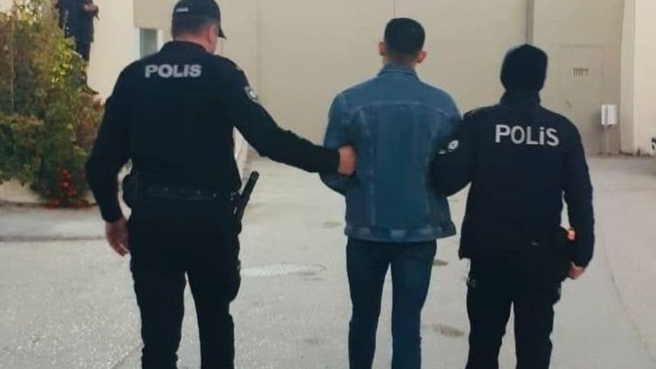 Aranan 30 kişi yakalandı