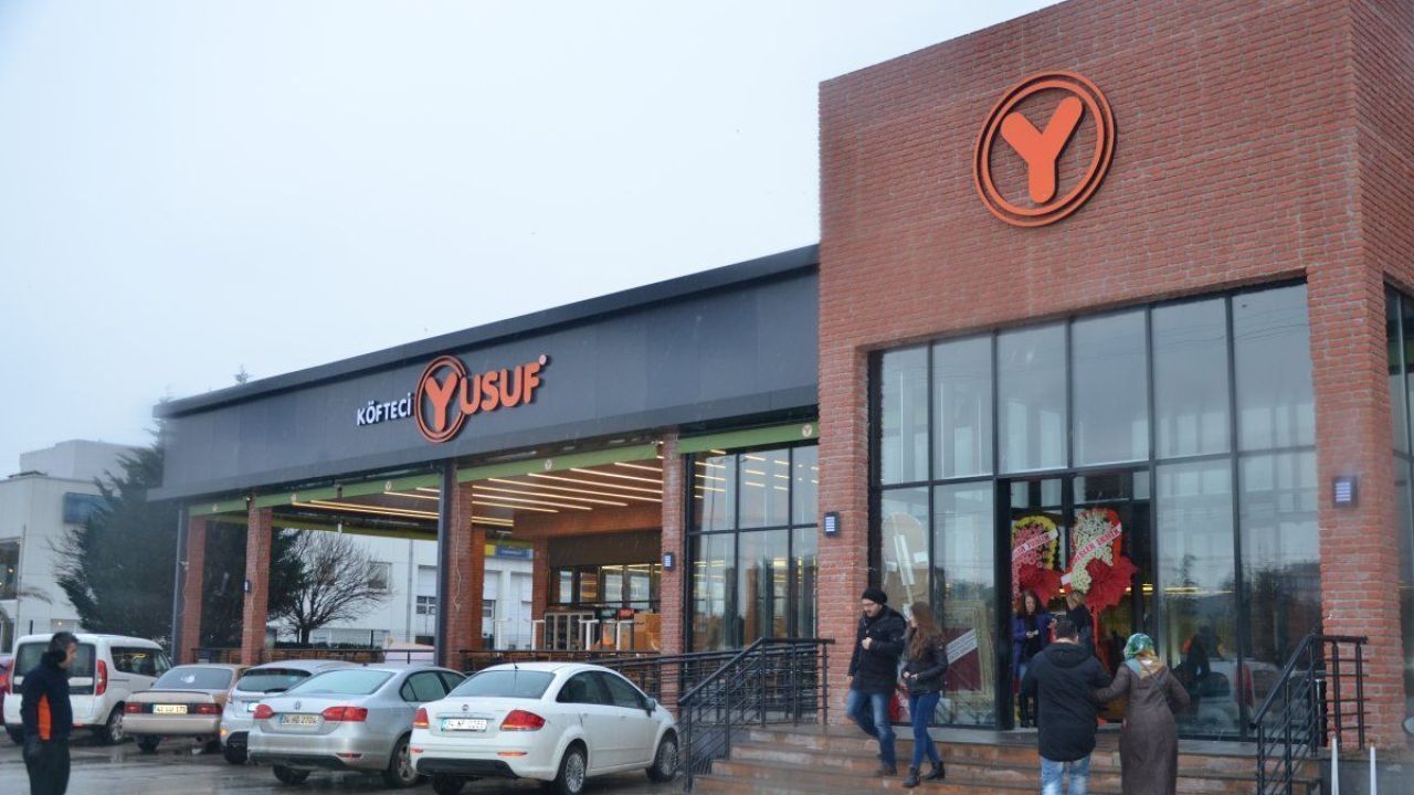 Çorum'da da şubesi var! Köfteci Yusuf’un Ramazan menüsü belli oldu: İşte fiyatlar