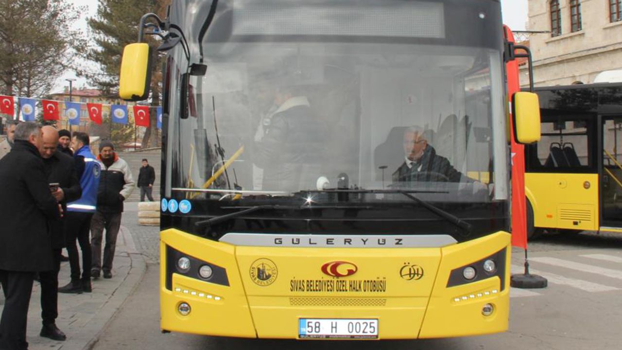 Yılda 3 bin 365 kez halk otobüsü kullanan vatandaş rekor kırdı