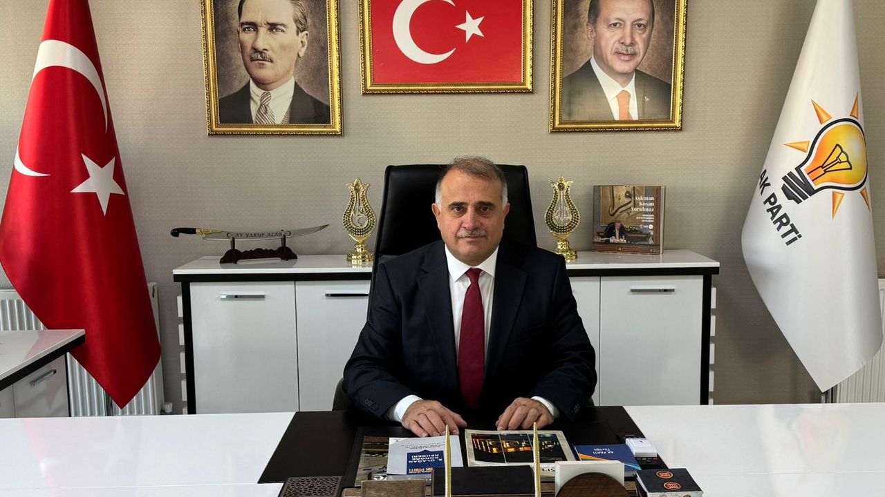 Alar'dan miting eleştirisi: "Bu şehir ne algıyla ne de kalabalıkla kandırılır"