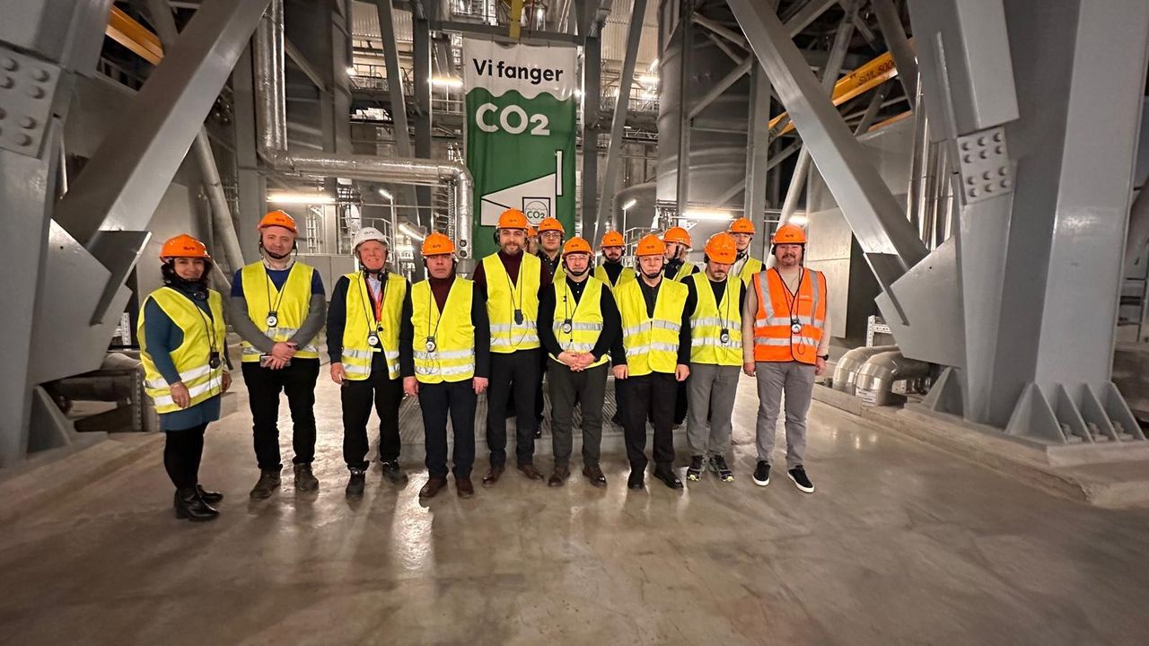 Aşgın, Danimarka’da enerji kentleri modelini inceledi