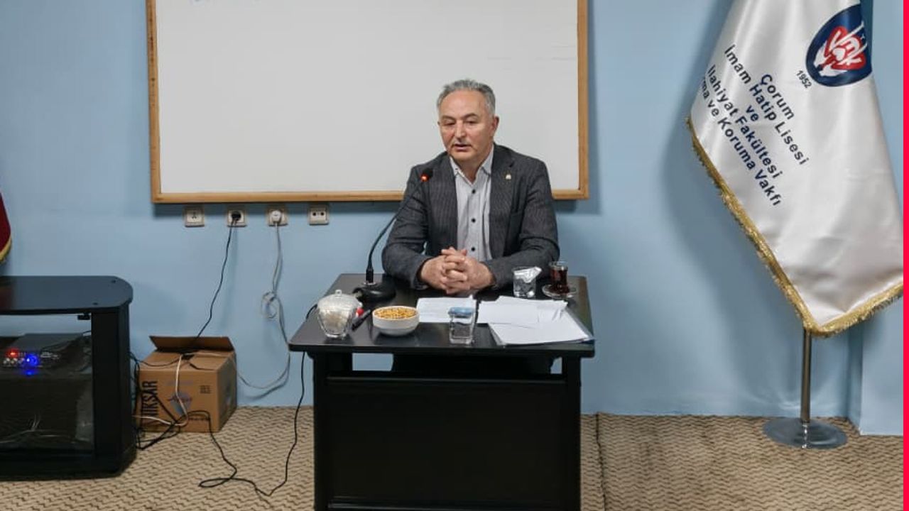 İlahiyat Fakültesi ve İMVAK’ın “Ramazan sohbetleri” başladı