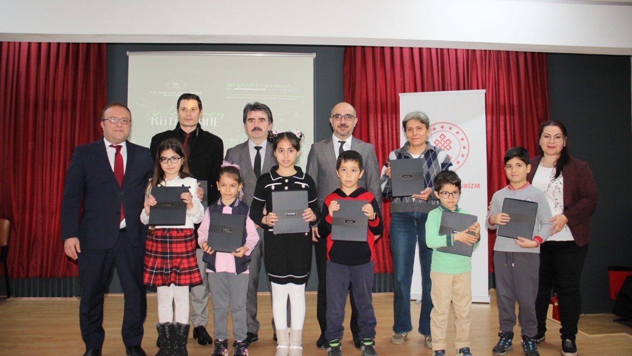 “Okuma alışkanlığı toplumda  yaşam biçimi haline gelmeli”