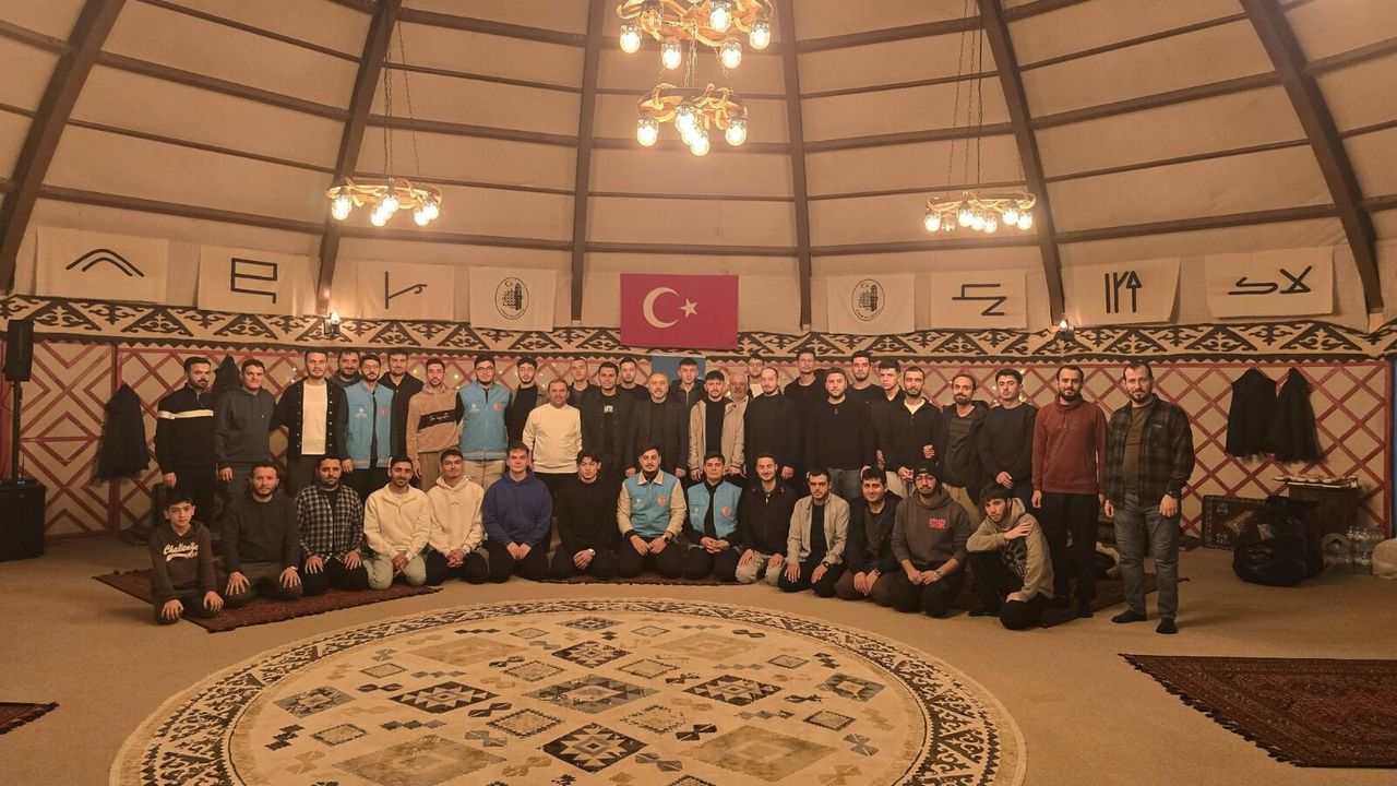 Müftü Yıldırım  gençlerle buluştu