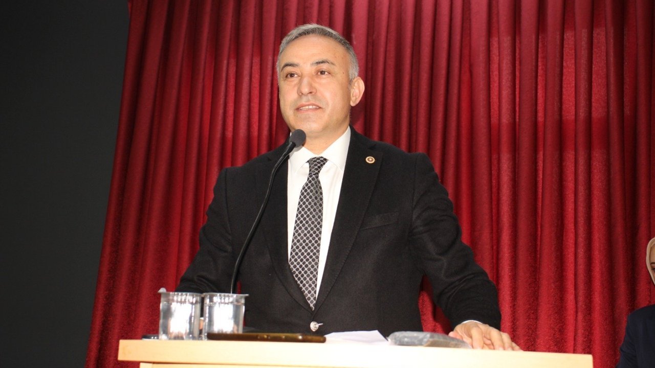 Tahtasız; “Kur’an ve Nutuk  başucu kitabınız olmalıdır”