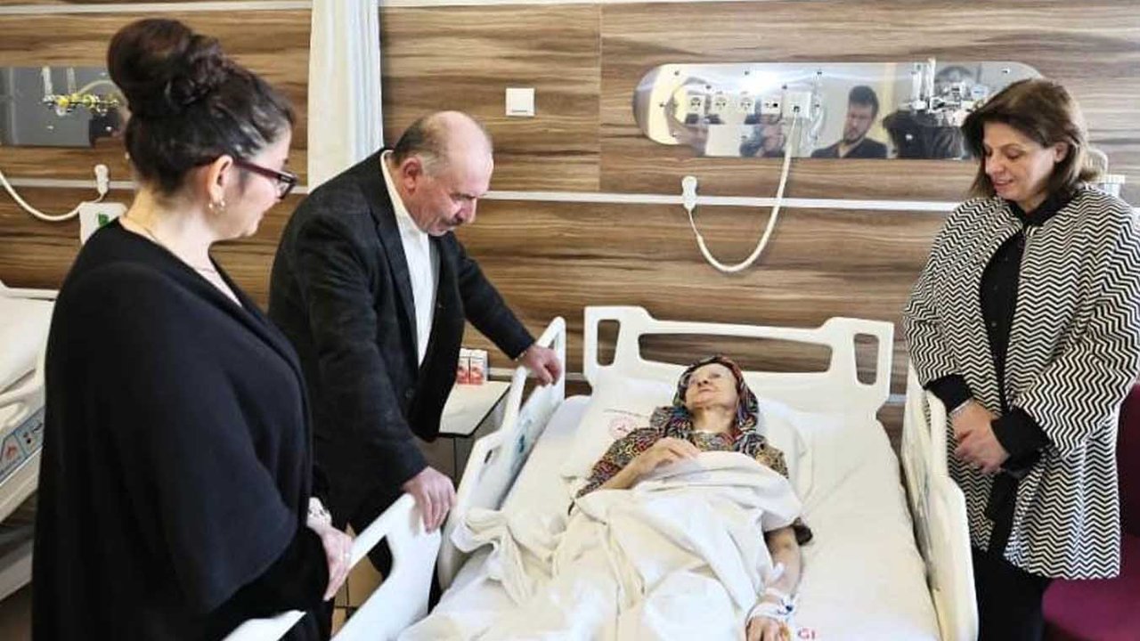 Aylin Alveren Özen’in annesi tedavi altına alındı
