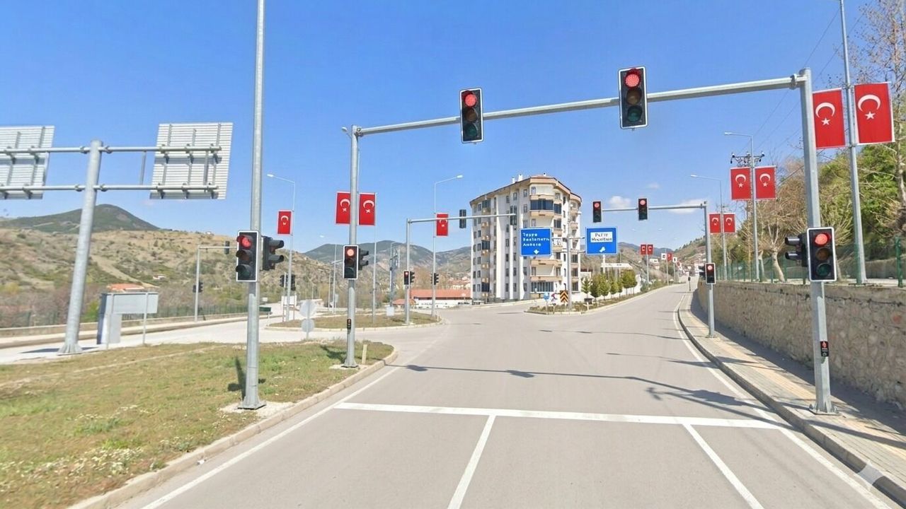 Beşevler Kavşağı’na sinyalizasyon