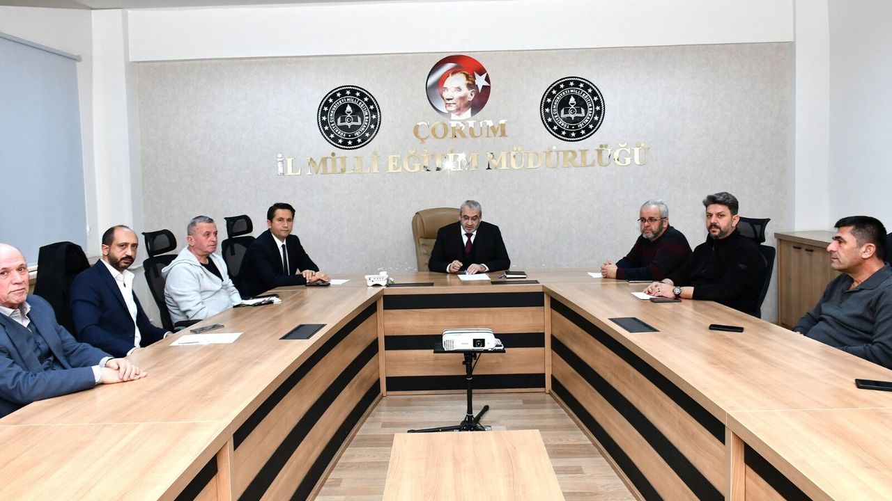 Sürücü kursları görüşüldü