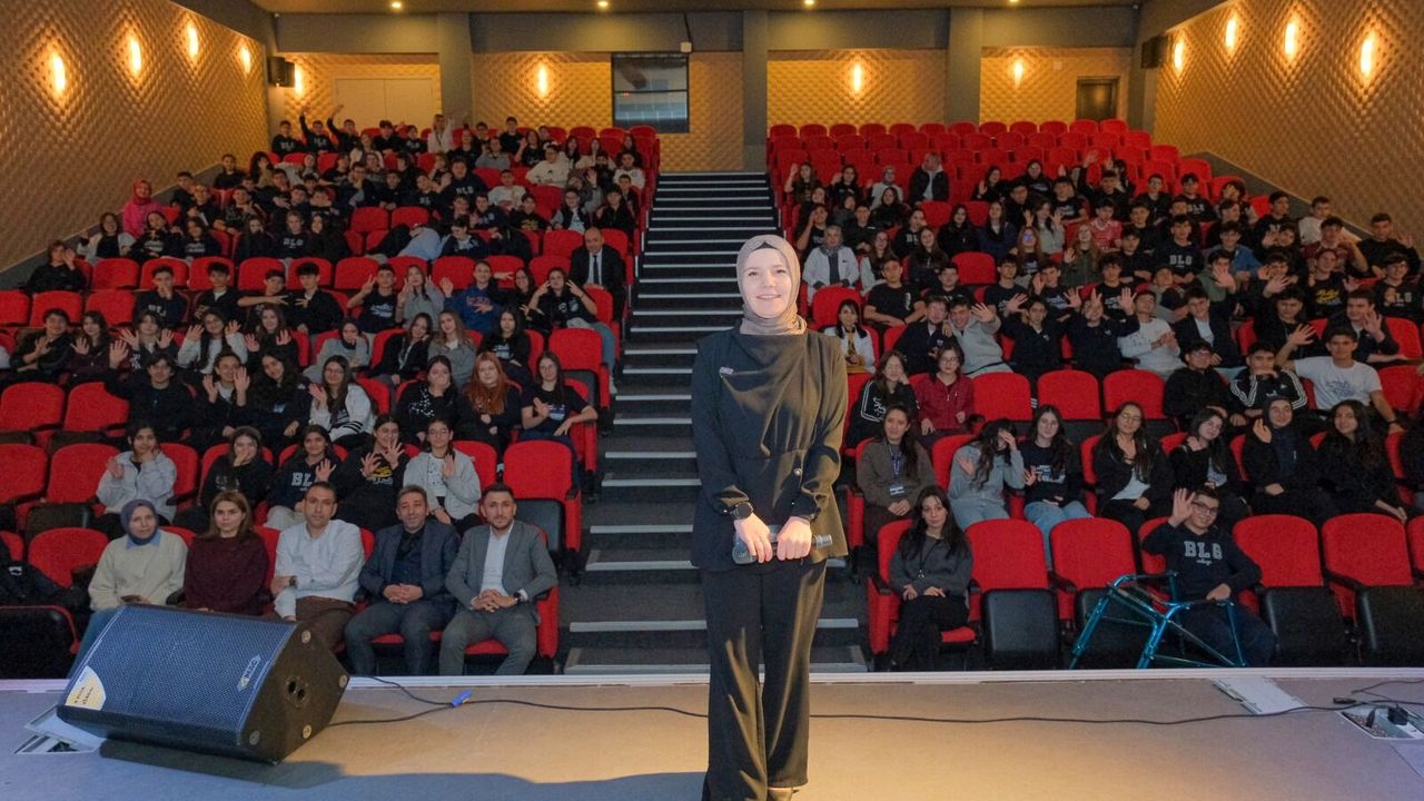 "Dijital uyarıcılar doğal aktivitelerden alınan keyfi azaltıyor"