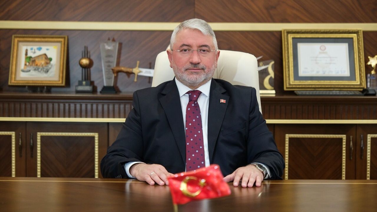 Aşgın: “Bağımsızlığımızın  en gür sesi”