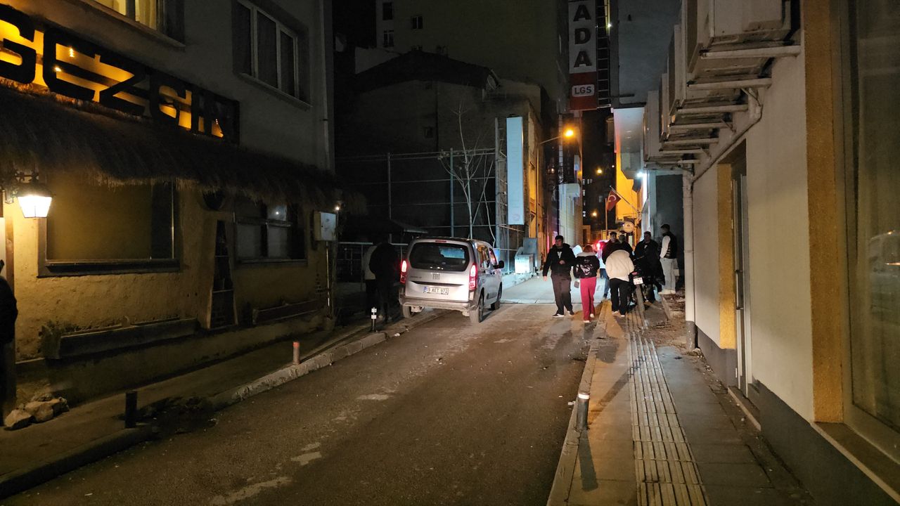 Çorum’da yan bakma kavgası: 1 yaralı