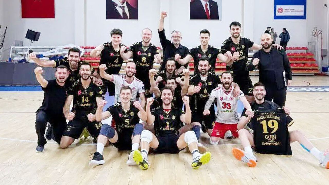 Efeler lideri devirdi: 3-2