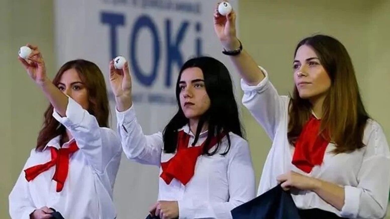 TOKİ'de kura çekilişi tartışma yarattı