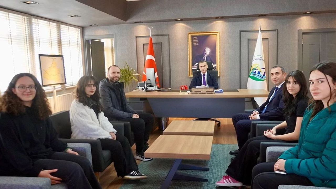 Ömer Derindere Fen Lisesi Prag yolcusu