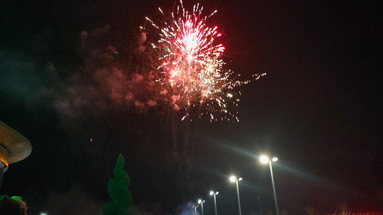 Ahlatcı Metal Rafineri’de  Kadir Gecesi 571 havai fişek