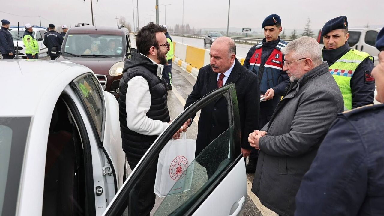 Çorum’da bayram trafiğinde Bin 676 personel görev yaptı