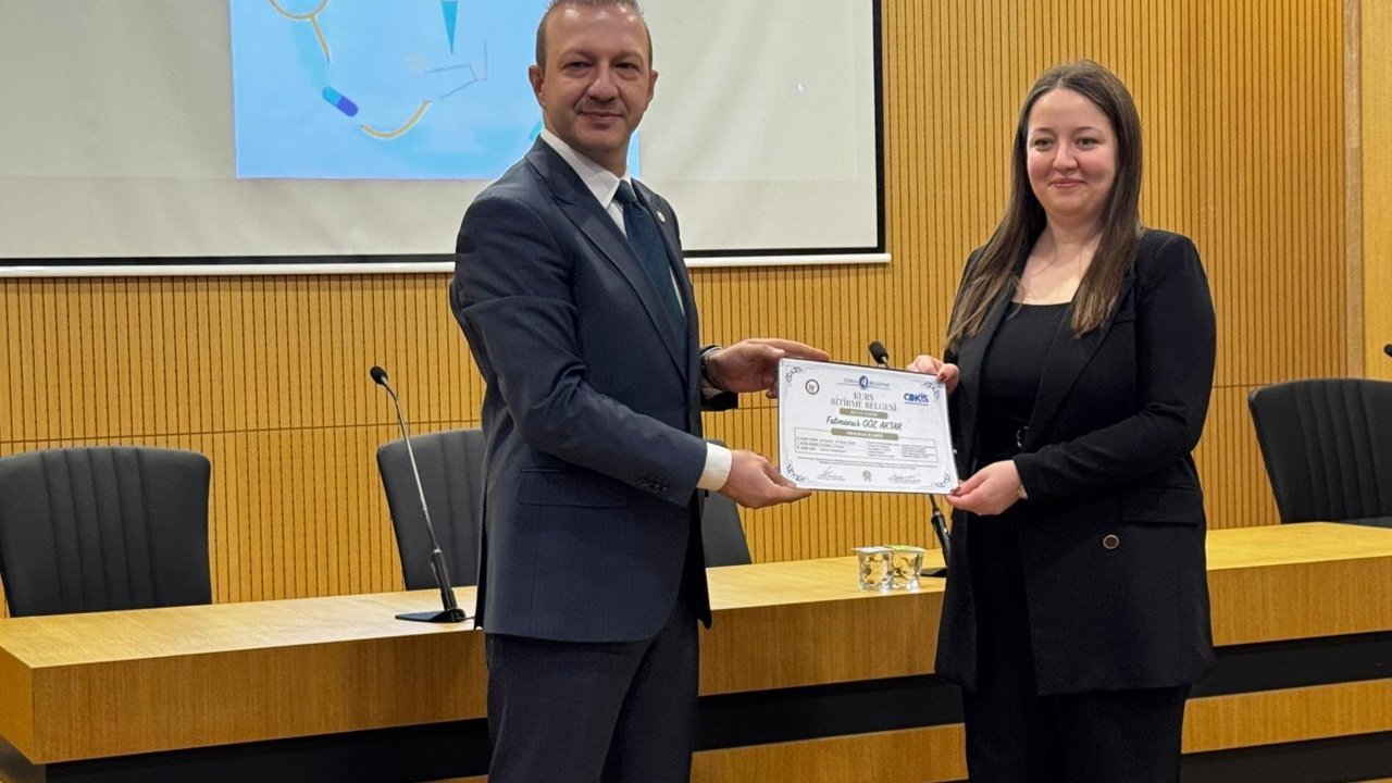 Eczacı Teknisyeni  sertifikası aldılar