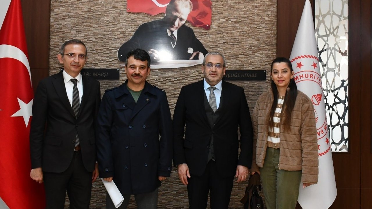 Milli Eğitim Akademisi’nde  Çorumlu öğretmenlere görev