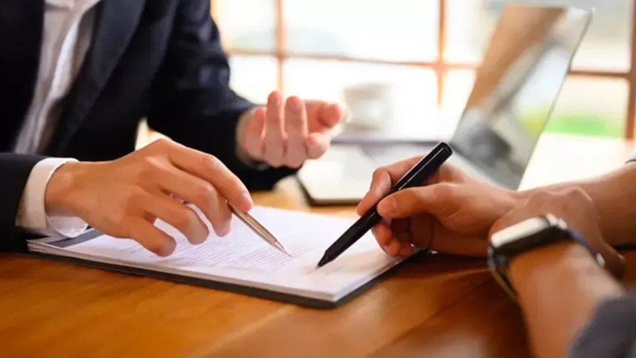 Türkiye’nin dev holdingi satıldı!