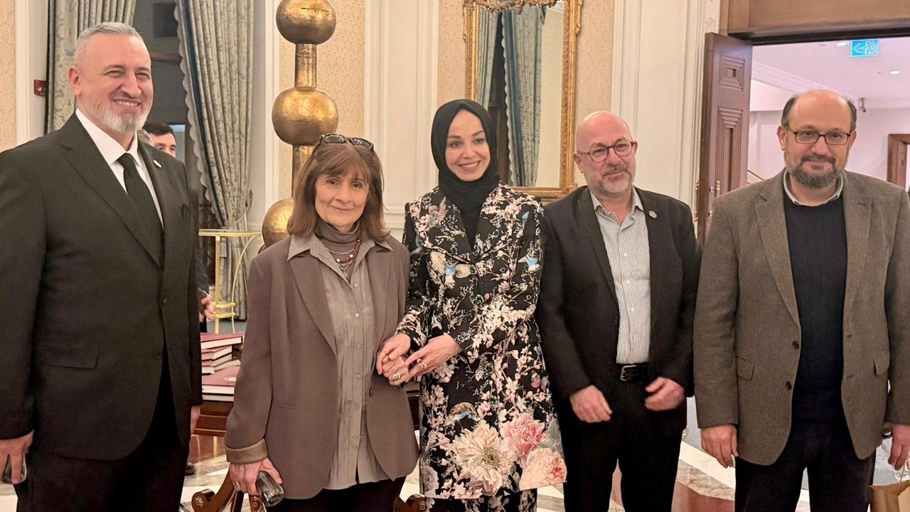 Müzehhip Tuba Asiltürk İlhan’ın “Rokoko” kitabı sanatseverlerle buluştu