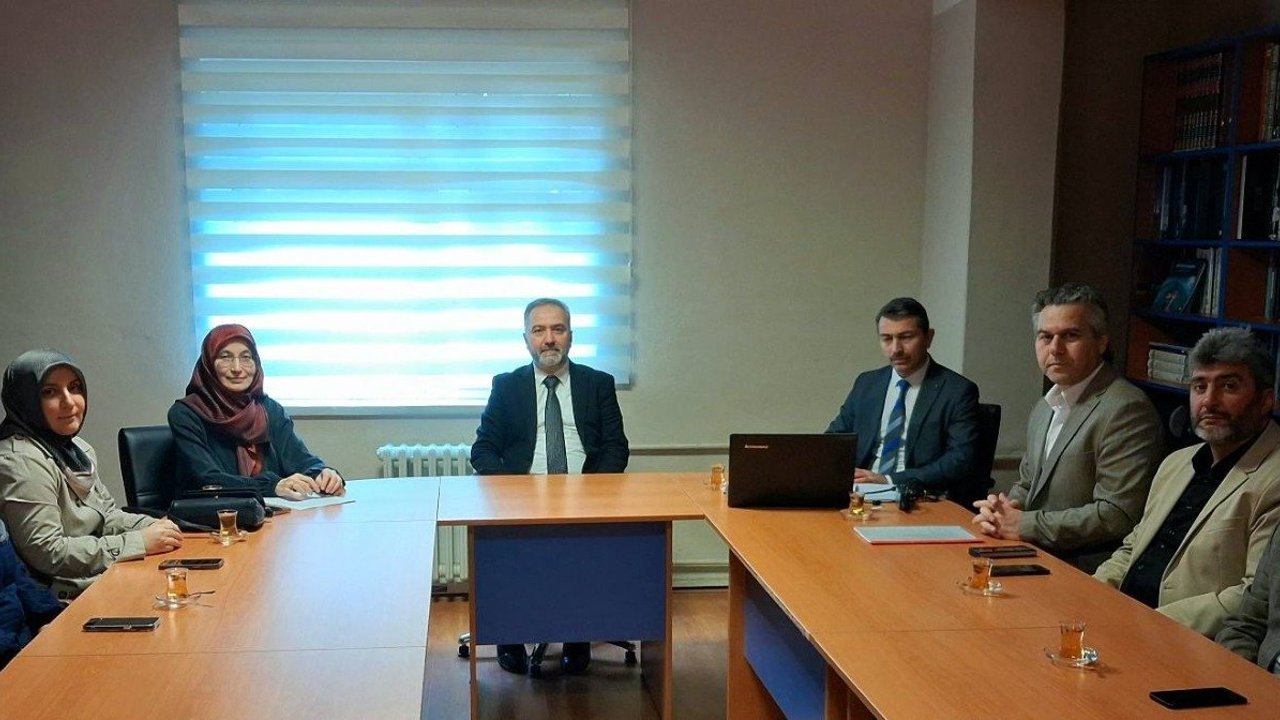 Hafızlık eğitimi görüşüldü