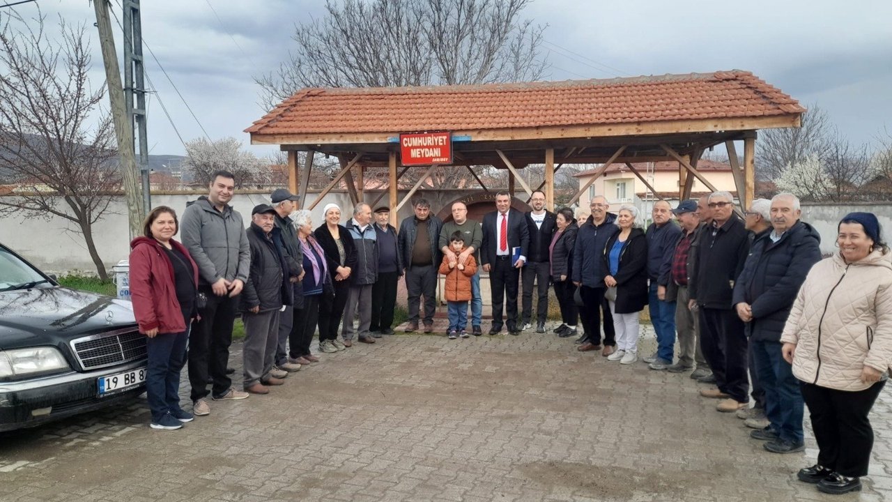 Sarimbey köyünü ziyaret eden Vali Yardımcısı Nayman:  “İncirli kaynak suyunu köye kazandıracağız”