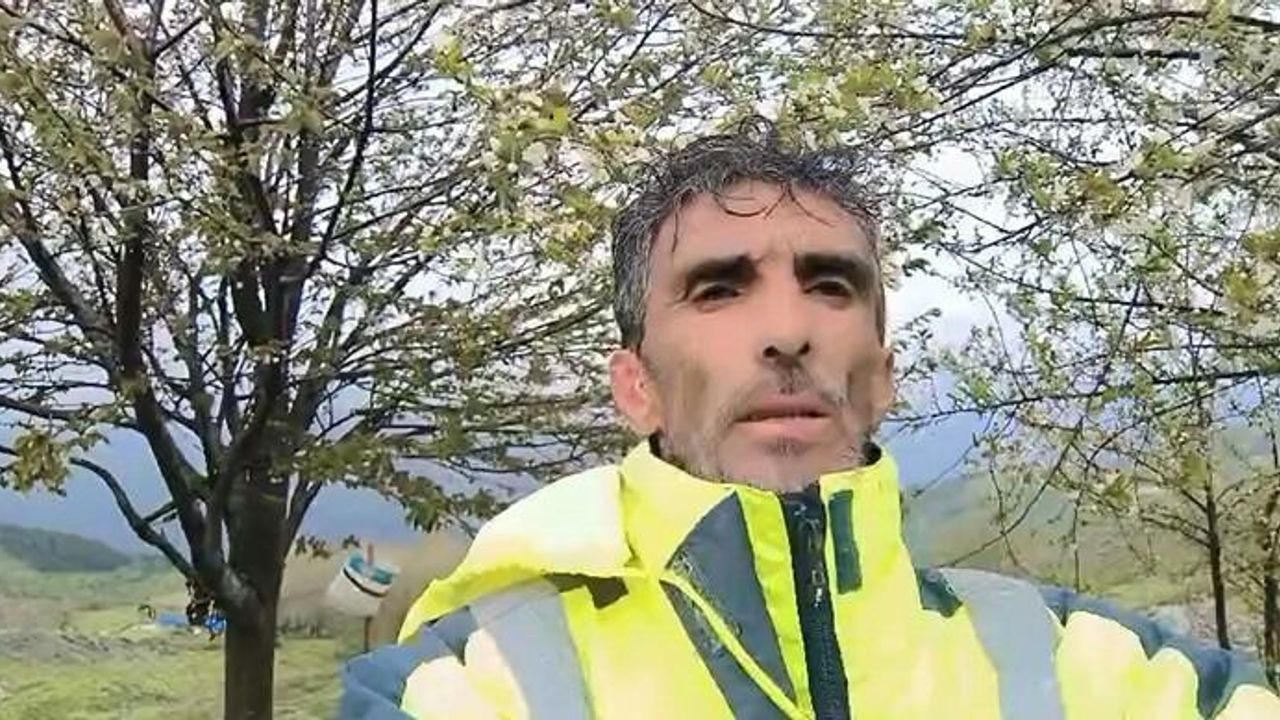 Karacaları görünce  büyük sevinç yaşadı