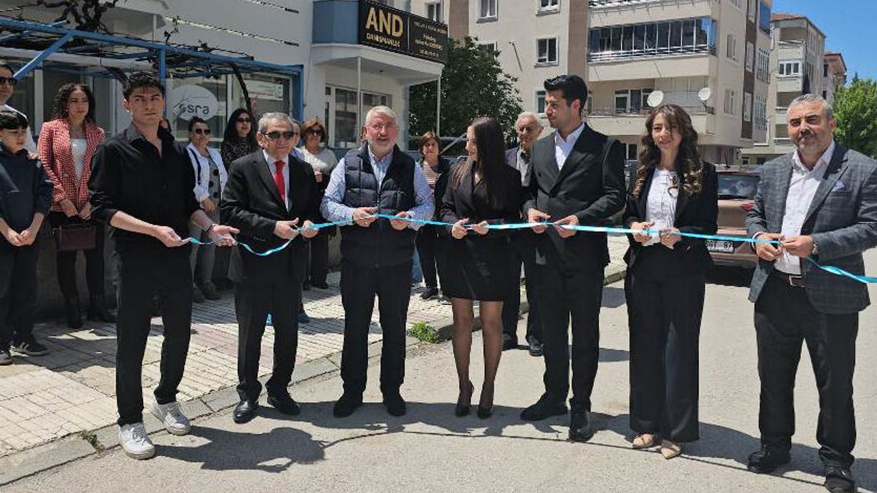 Aşkın Nur Demirel’in danışmanlık,  koçluk ve kişisel gelişim ofisi açıldı