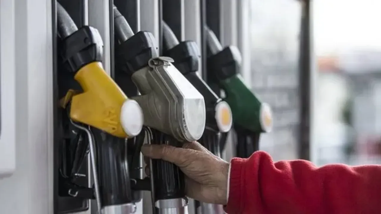 Benzin ve motorine büyük indirim geliyor