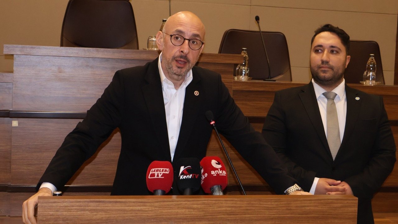 Poyraz: “8 yıl süren bir  ekonomik kriz olur mu?”