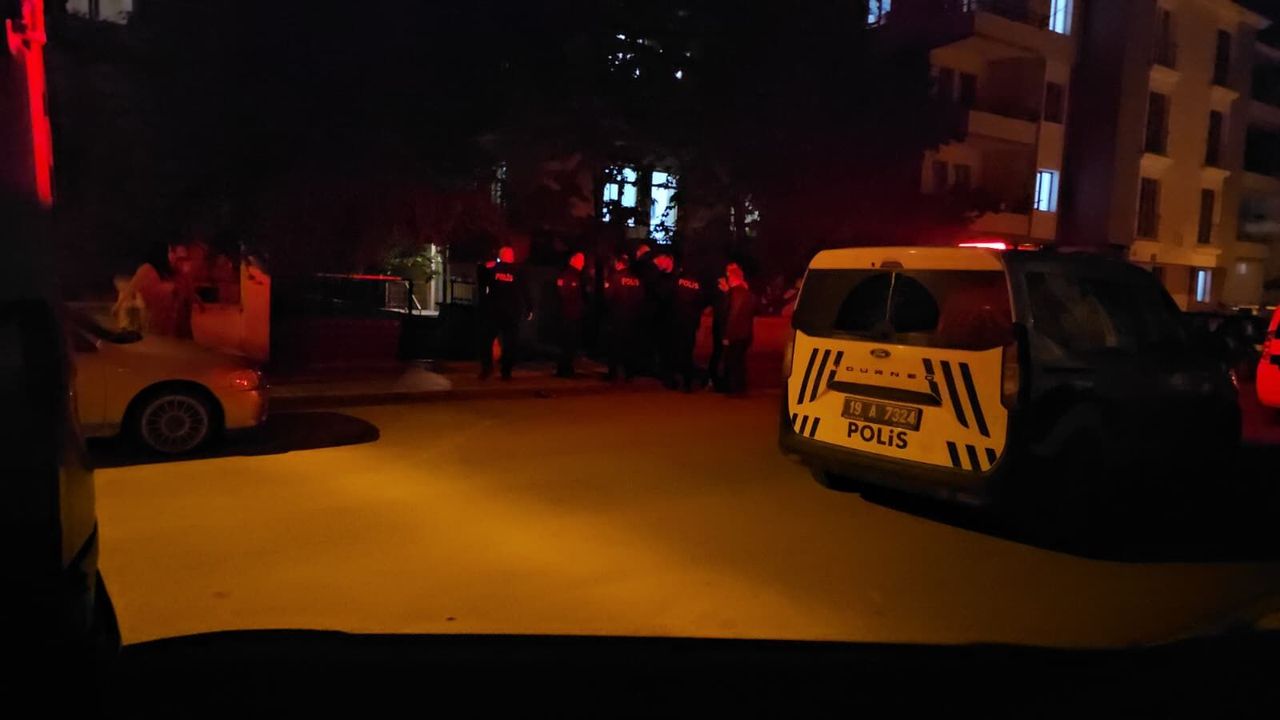 Akrabalar arasında bıçaklı kavga!