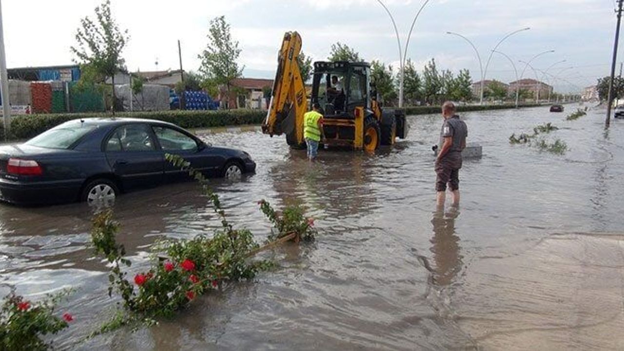 Meteoroloji Çorum'u uyardı: Bu saatlere dikkat!