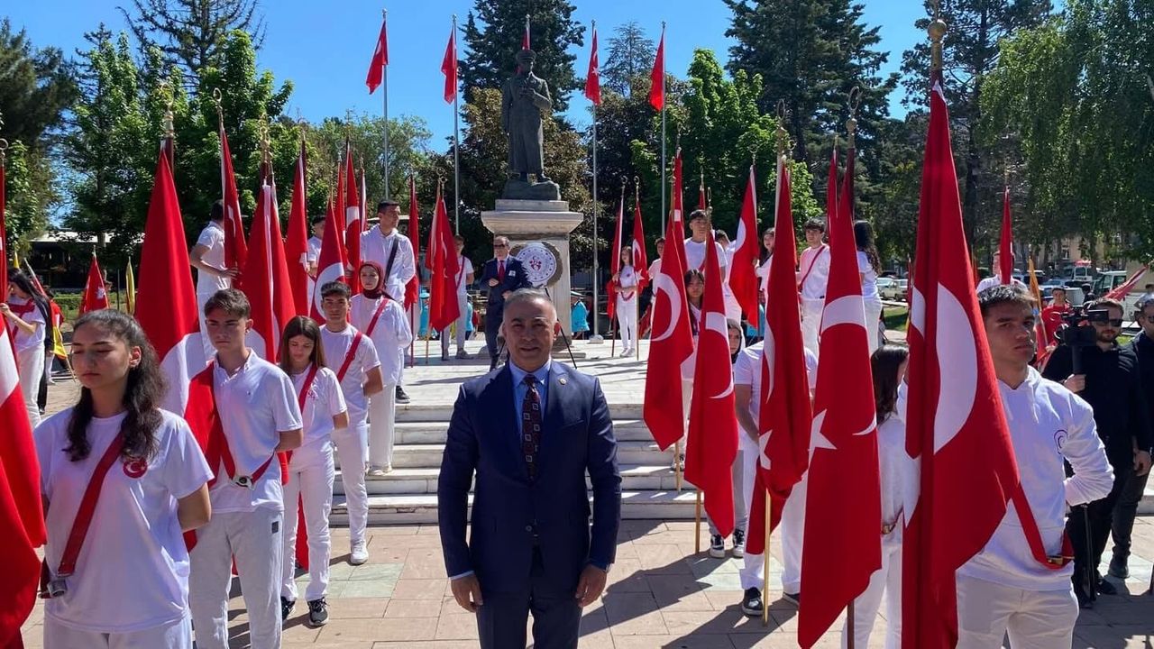 Tahtasız: “Ümidimiz gençlikte”