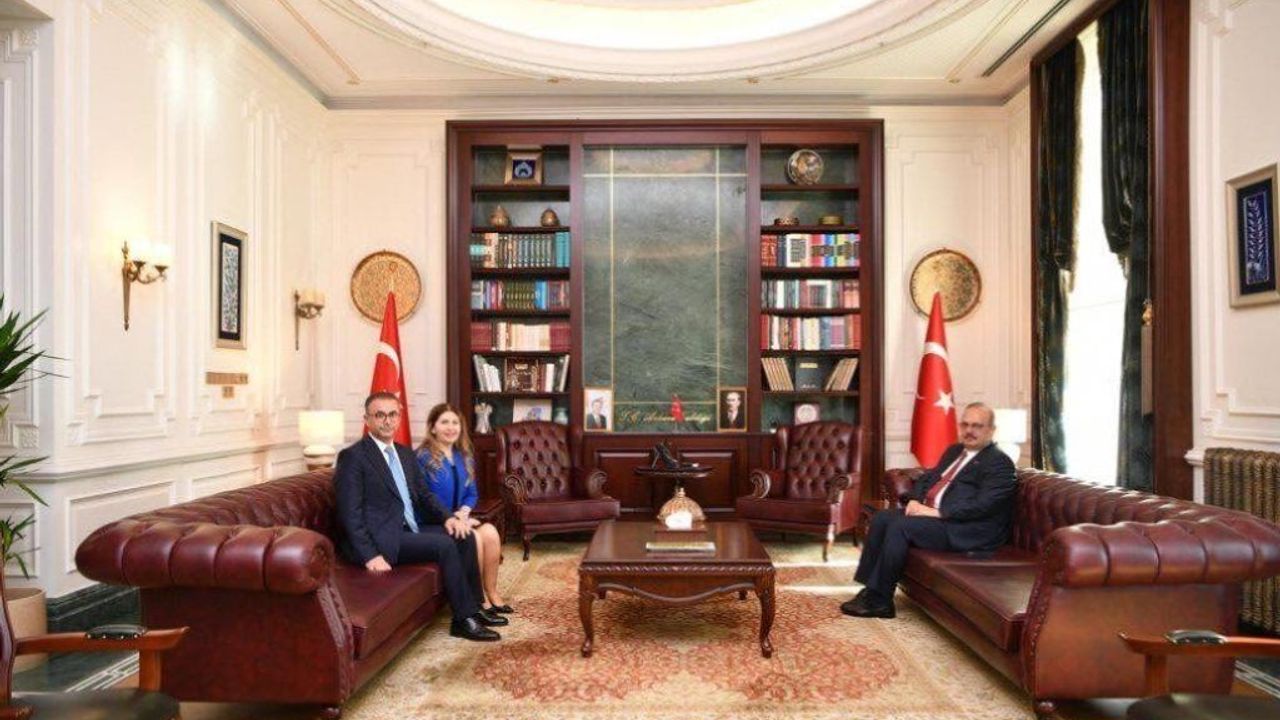 Ağır Ceza Mahkemesi Başkanı Öztürk Ankara Valisi Canbolat’ı ziyaret etti