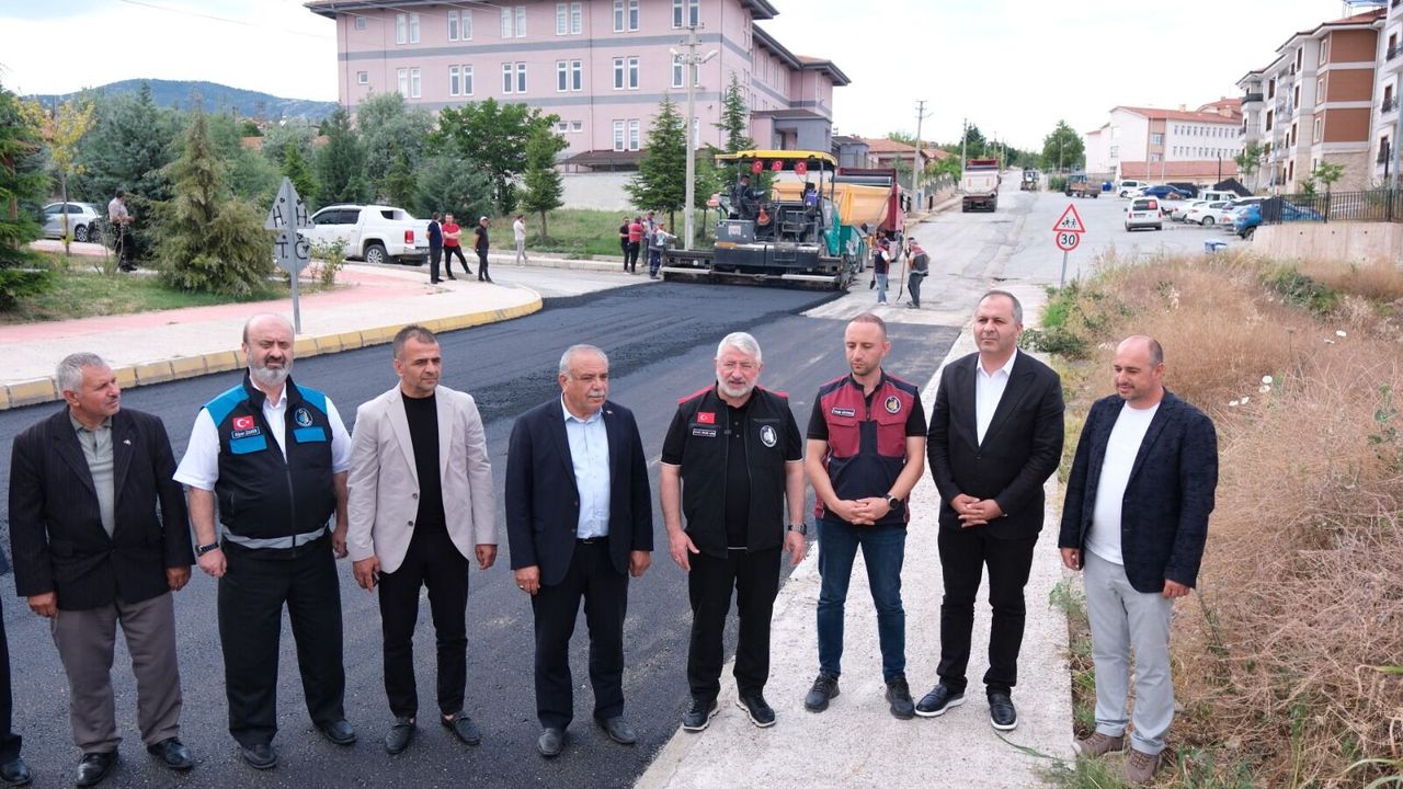 Çorum Belediyesi’nden  Dodurga’ya asfalt desteği
