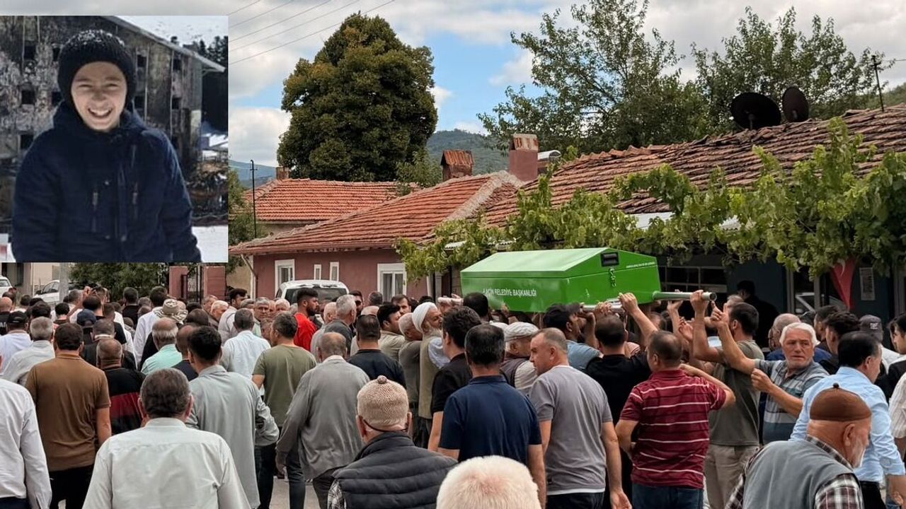 Kazada hayatını kaybetmişti: Eymen gözyaşlarıyla defnedildi
