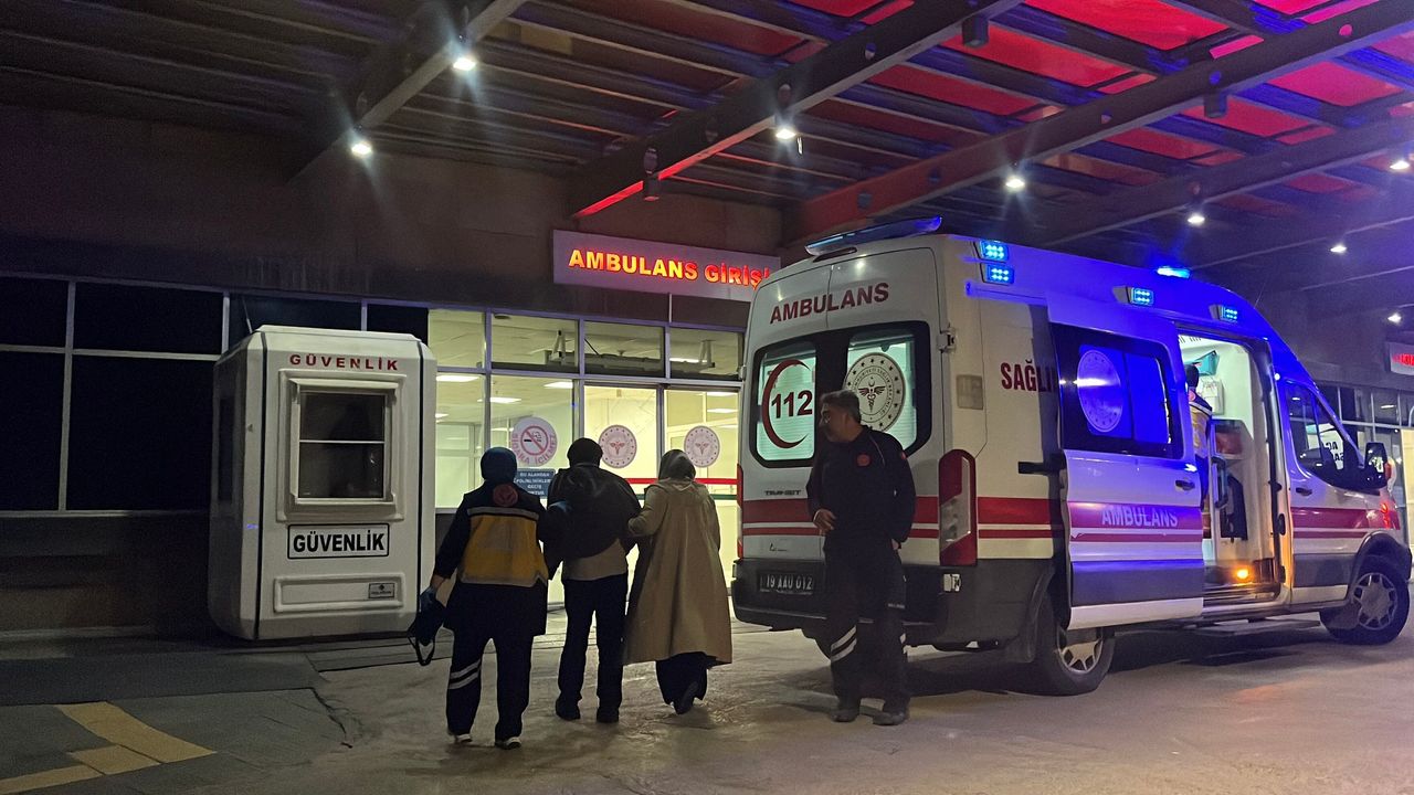 Çorum'da düğün yemeğinden 50 kişi zehirlendi