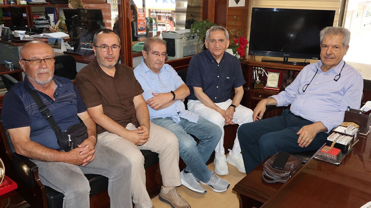 Dostların taziye ziyareti