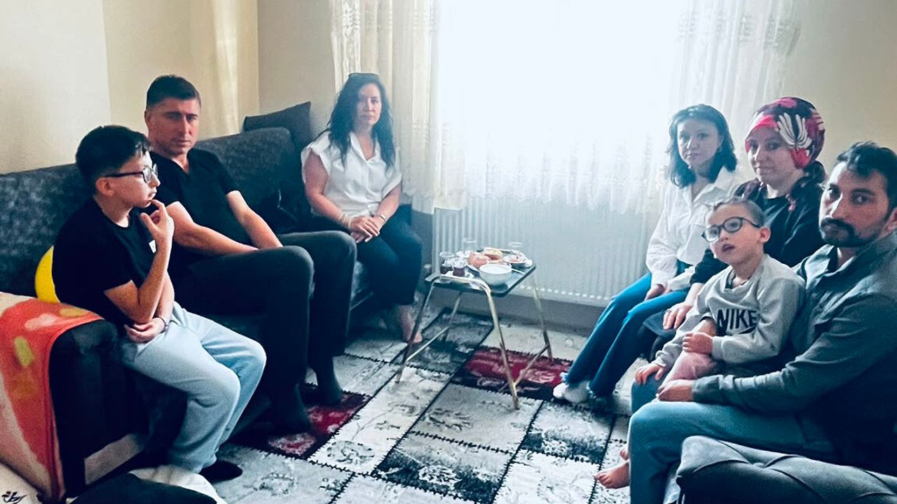 Nefes Derneği’nin tekerlekli sandalye destekleri sürüyor