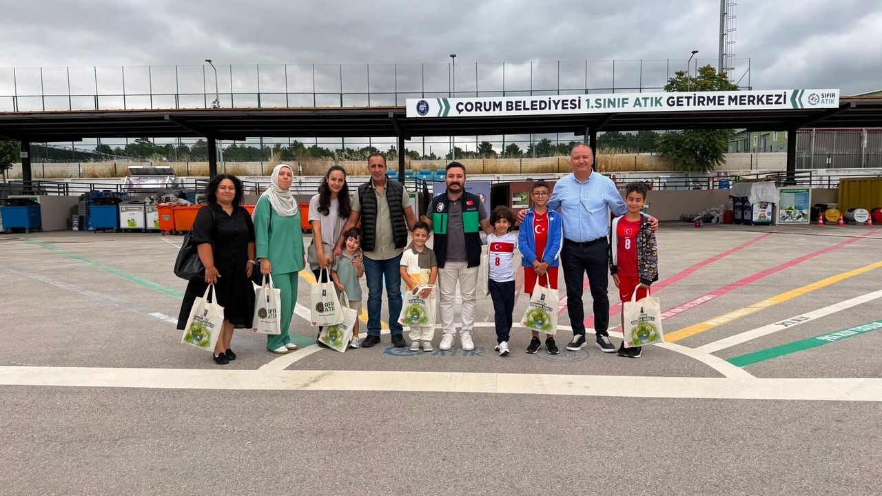 Çevreci öğrenciler, “sıfır  atık” çalışmalarını inceledi
