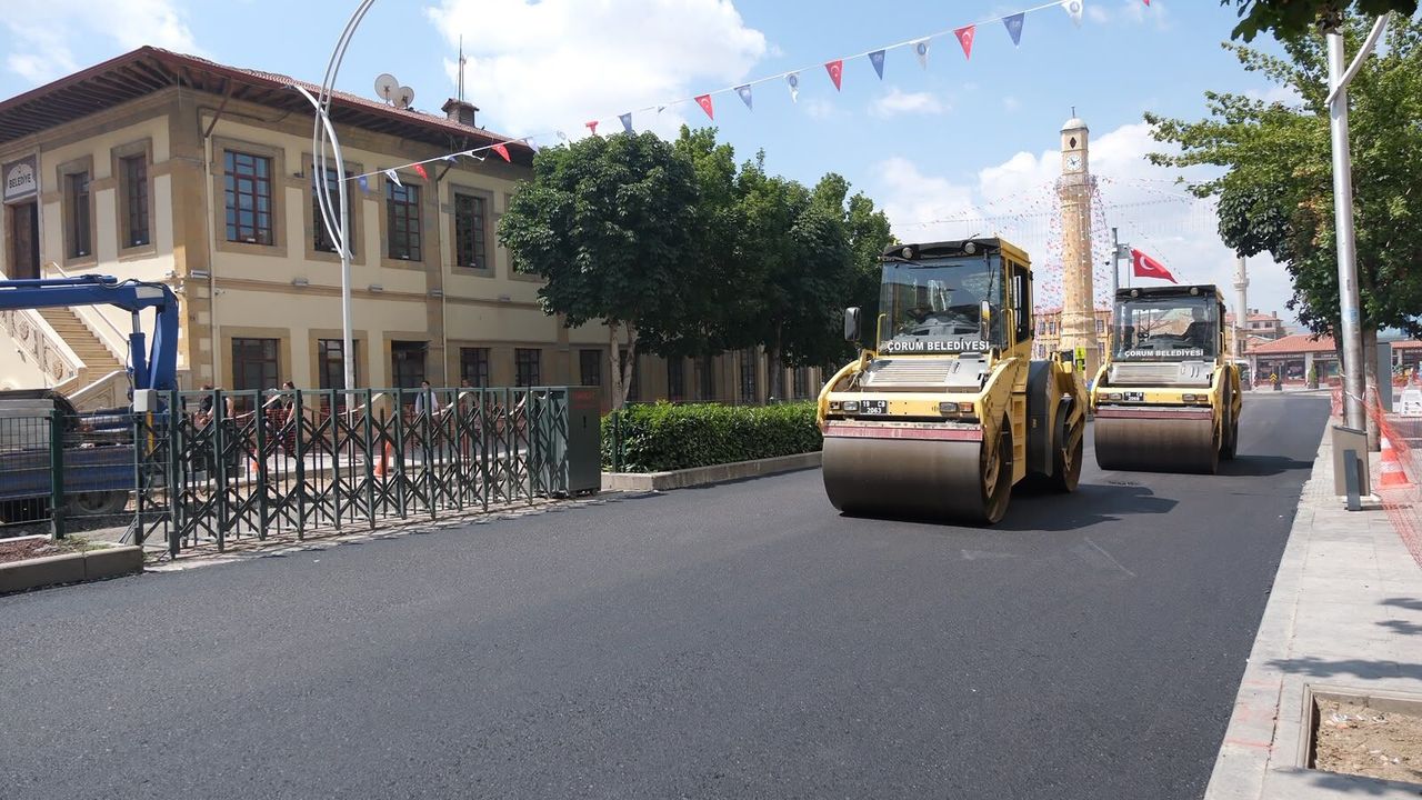 “Çorum'un en işlek caddesi  yeni çehresine kavuşuyor”