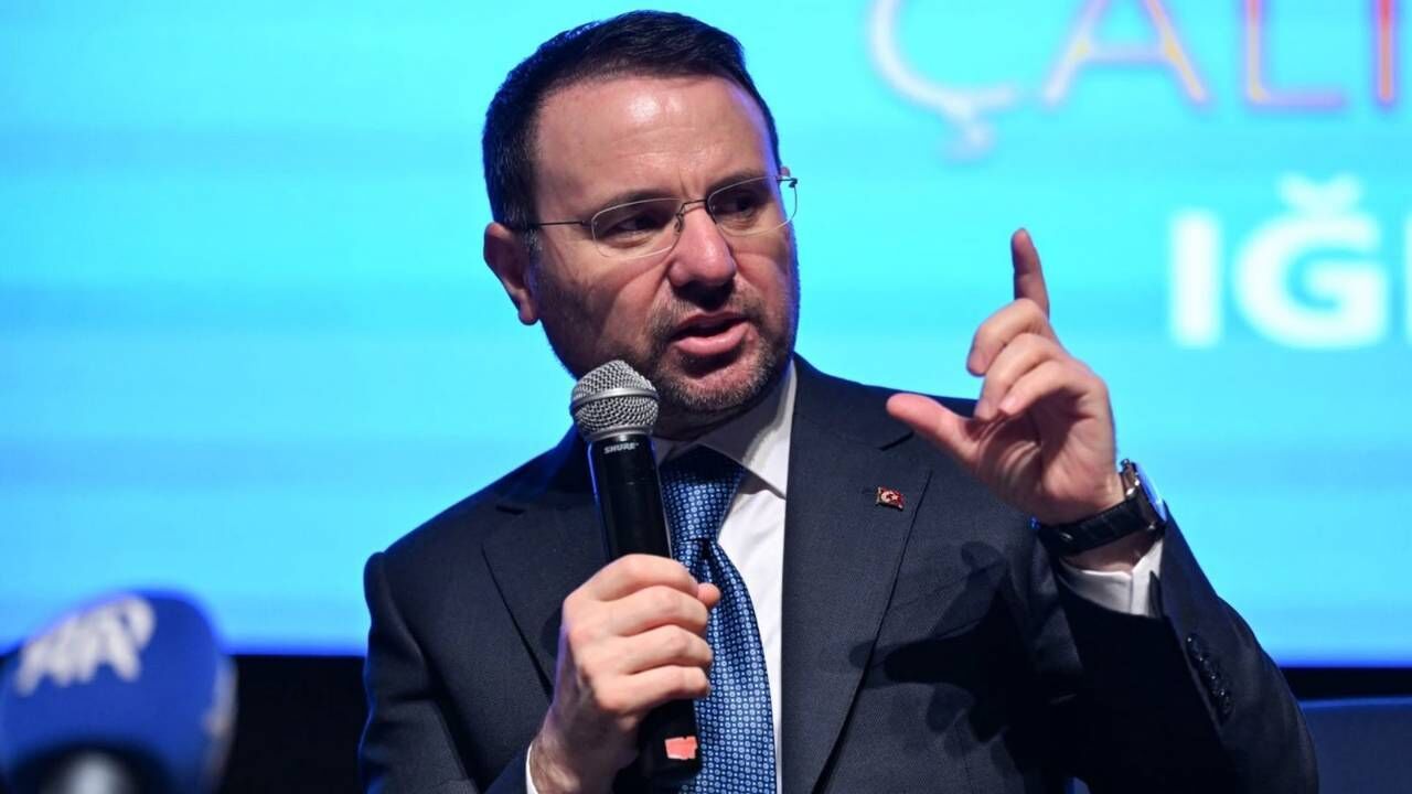 Akın Gürlek'ten dikkat çeken pazar günü mesajı